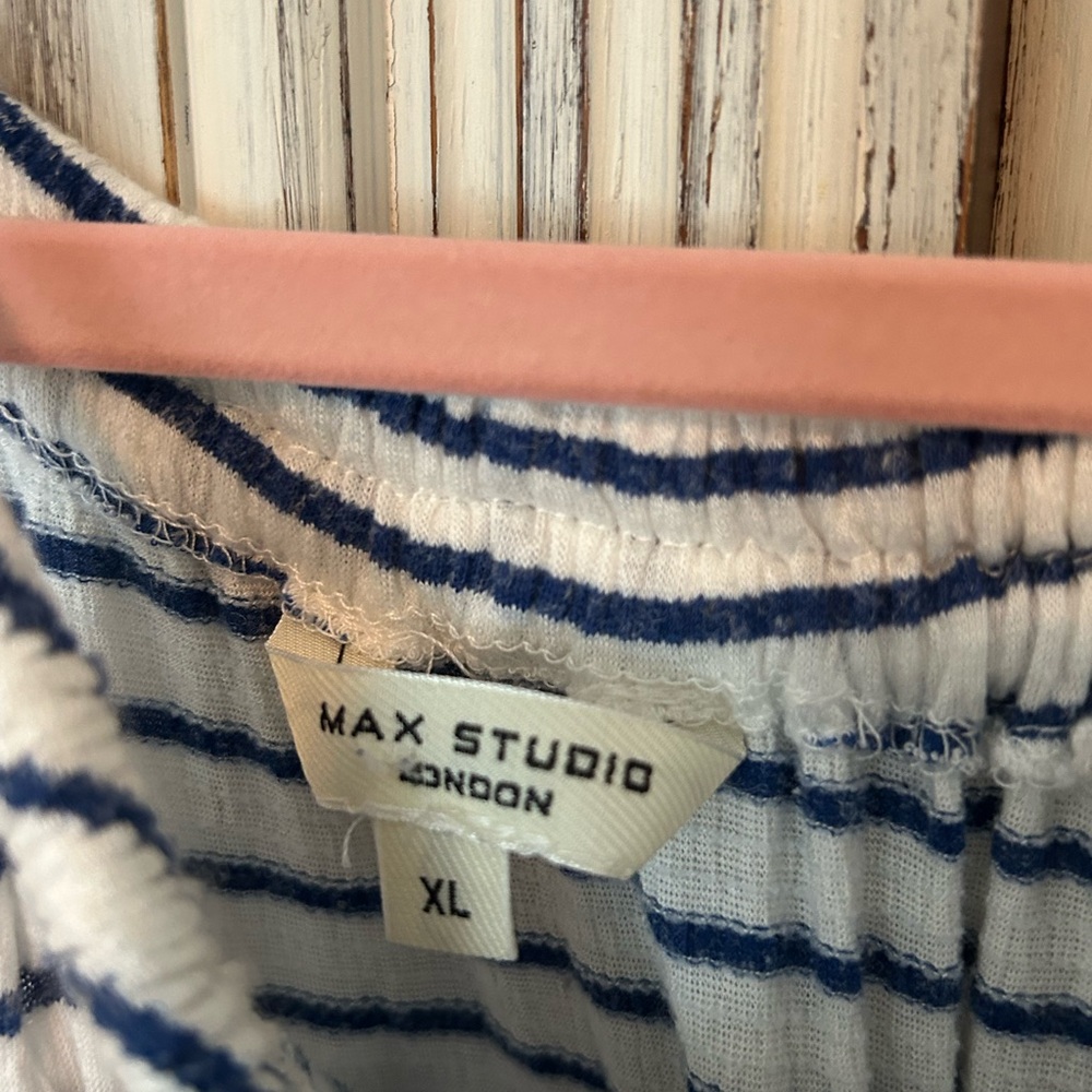 Max Studio Navy and White Striped Garment - Picture 3 of 3